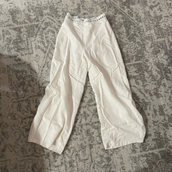 Showpo Linen pants - Picture 2 of 2